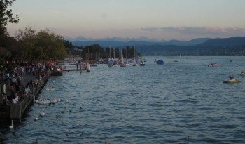 lake zurich & the alps