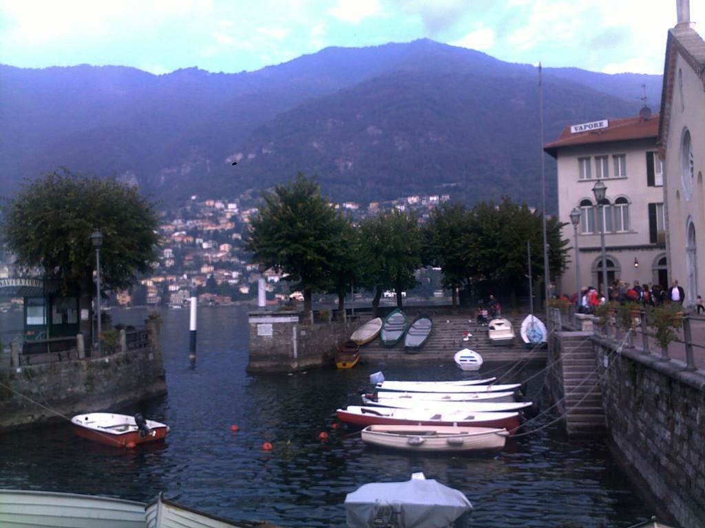 harbour lake Como